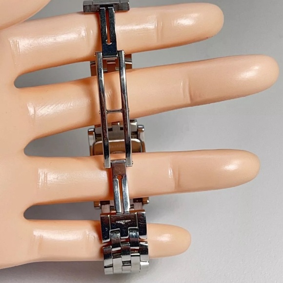 Longines Dolce Vita Diamond Steel Quartz Women's Watch Diamonds L5.155.0 - Picture 12 of 15